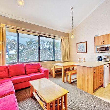 Snow Ski Apartments 16 Falls Creek Bagian luar foto